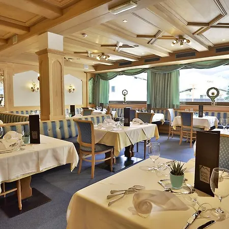 Hotel Tyrol 3*
